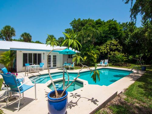 1545 Pelican Ln, Vero Beach, FL, 32963-2644 | Card Image