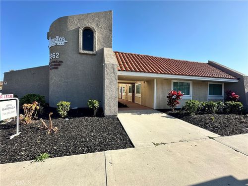 b-3862 Katella Ave, Los Alamitos, CA, 90720-6915 | Card Image