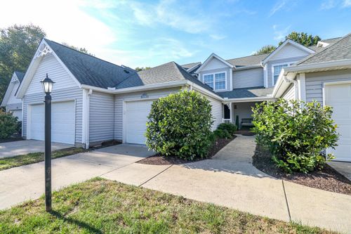 7576 Lake Pointe, Hamilton Twp, OH, 45039-8464 | Card Image