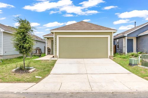 4446 Grassland Pass, San Antonio, TX, 78222-1915 | Card Image