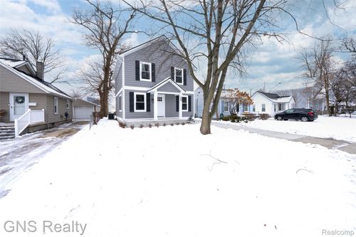 718 Devillen Ave, Royal Oak, MI, 48073-3689 | Card Image