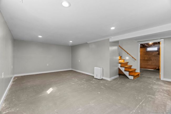 Semi finished room in lower level | Image 27