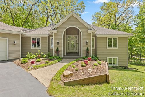 2760 Tyler Trail Se, Lowell, MI, 49331 | Card Image