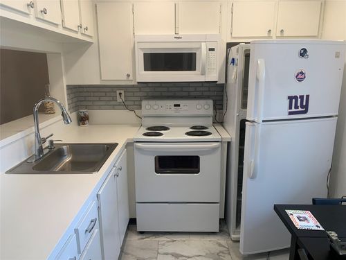 214-9081 Lime Bay Blvd, Tamarac, FL, 33321-8623 | Card Image