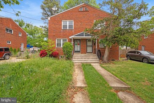 4102 28th Ave, TEMPLE HILLS, MD, 20748-1611 | Card Image
