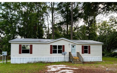 559 Nw Battle Hill Ln, Lake City, FL, 32055-5104 | Card Image