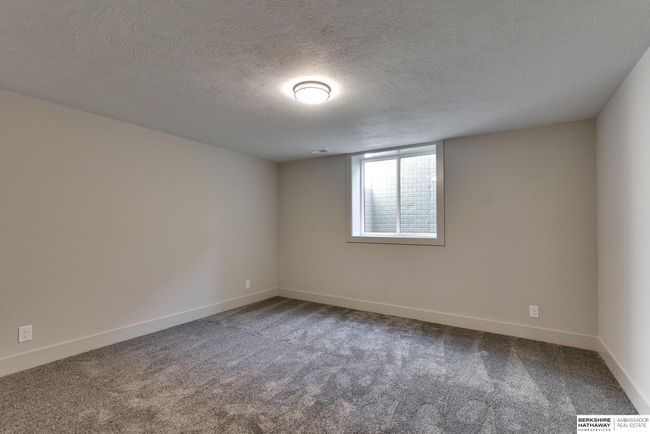 11106 N 161 St St, House other with 5 bedrooms, 3 bathrooms and 3 parking in Bennington NE | Image 50