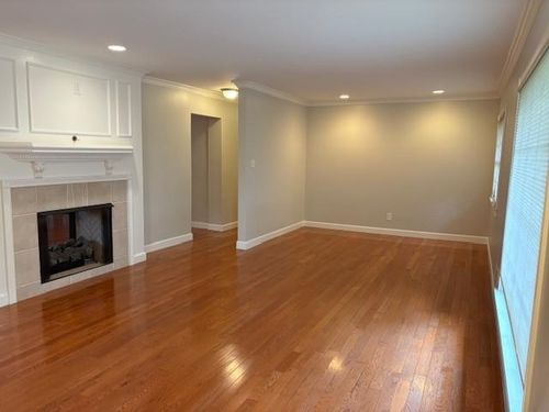 120 Montmorency Rd, Rochester Hills, MI, 48307-3846 | Card Image