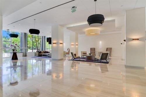 503-100 Bayview Dr, Sunny Isles Beach, FL, 33160-4753 | Card Image