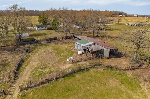 18.14 ac Old Nashville Hwy, Mcminnville, TN, 37110-2980 | Card Image