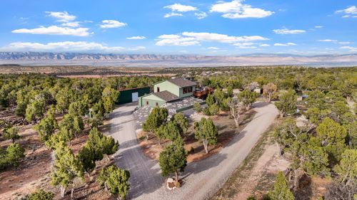 330 Canyon Ridge Dr, Glade Park, CO, 81523-8757 | Card Image