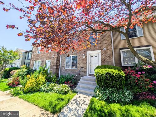 7993 Tyson Oaks Cir, VIENNA, VA, 22182-3938 | Card Image