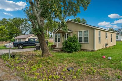 327 S Wewoka Avenue, House other with 10 bedrooms, 6 bathrooms and null parking in Claremore OK | Image 3