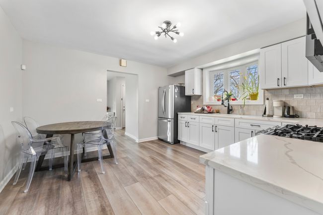 1553 N 39 Th Ave, House other with 3 bedrooms, 1 bathrooms and 2 parking in Stone Park IL | Image 8
