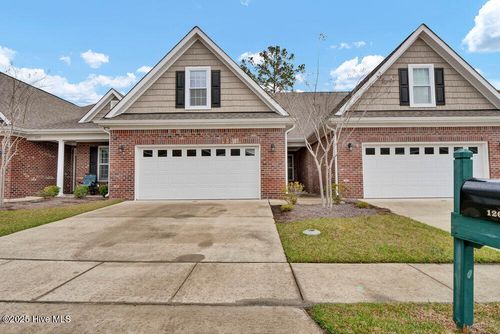 1269 Greensview Cir, Leland, NC, 28451-7003 | Card Image