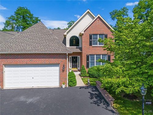 4693 Pinehurst Cir, CENTER VALLEY, PA, 18034-8430 | Card Image