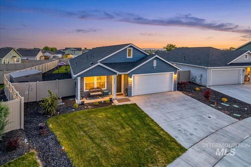 8557 E Velvet Ash St, Nampa, ID, 83687-1134 | Card Image