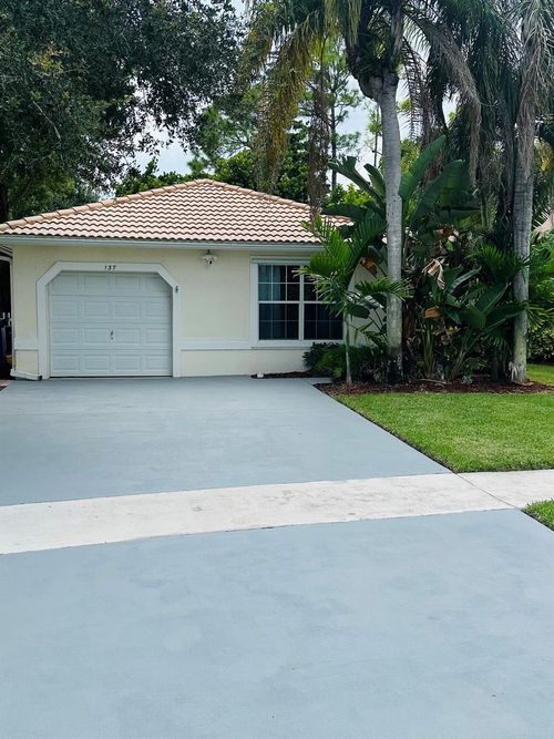 137 Prestige Dr, Royal Palm Beach, FL, 33411-1240 | Card Image