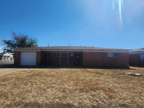 218 N Dewberry Dr, Midland, TX, 79703-5416 | Card Image