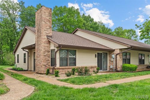 26 Rabbit Trail Dr, Washington, MO, 63090-5508 | Card Image