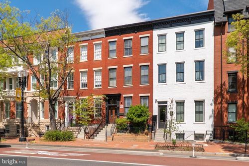 1010 Pennsylvania Ave Se, WASHINGTON, DC, 20003-2142 | Card Image