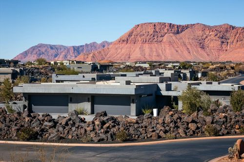 2632 W Shoshoni Trl, St George, UT, 84770-1403 | Card Image