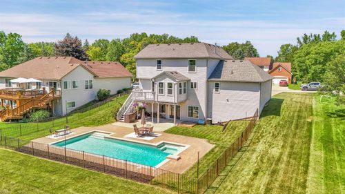 2427 Malena Ln, Oxford, MI, 48371-4358 | Card Image