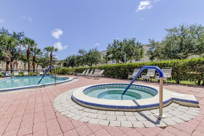 Jacuzzi | Image 4