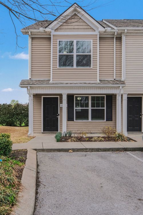 1019 Tradition Trl, Murfreesboro, TN, 37130-1556 | Card Image