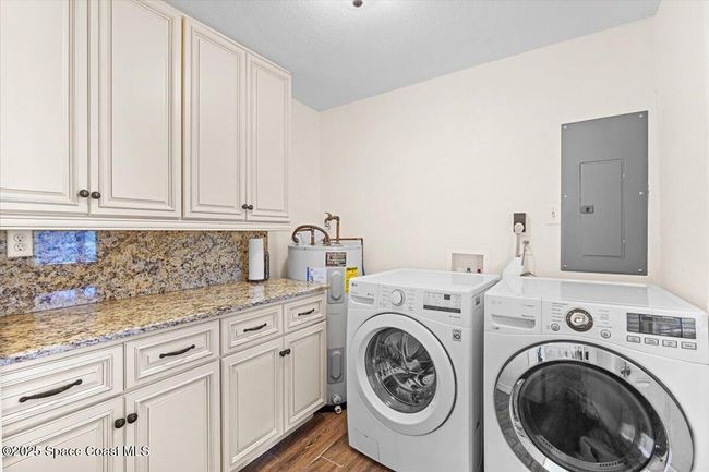 13 Lee St, House other with 3 bedrooms, 2 bathrooms and null parking in Cocoa FL | Image 24