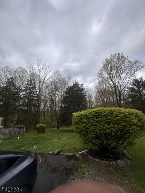 645 Valley Rd, Oxford, NJ, 07863-3360 | Card Image