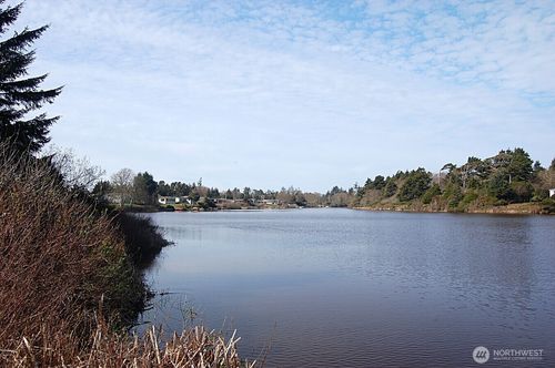 637 E Chance A La Mer Ne, Ocean Shores, WA, 98569-9669 | Card Image