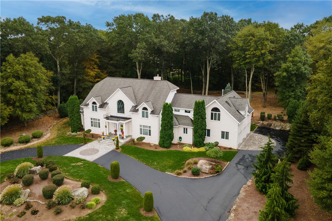 Scott Dr, Lincoln, RI 02865