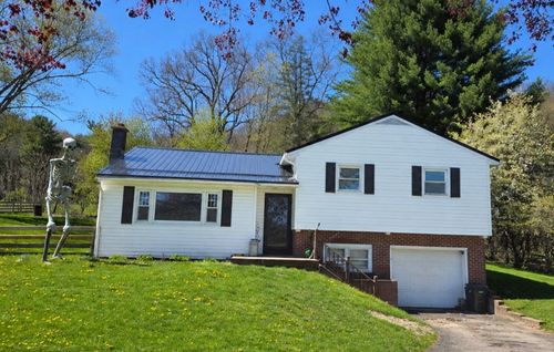 1435 State Route 17c, Barton, NY, 13734-2228 | Card Image