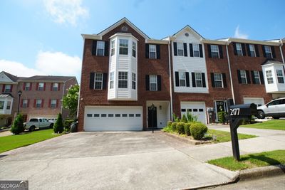 2177 Millgate Lane, Townhouse with 3 bedrooms, 3 bathrooms and null parking in Buford GA | Image 1