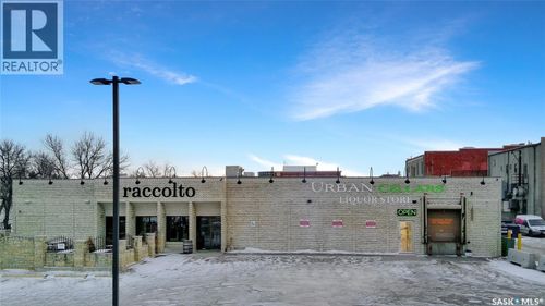 278 1st Ave Ne, Swift Current, SK, S9H2B4 | Card Image