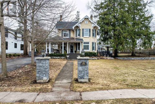 220 Cochrane Street, Scugog (Port Perry), ON, L9L1M1 | Card Image