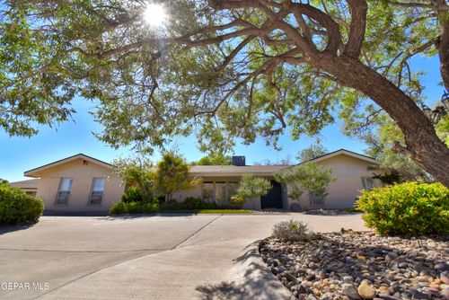 849 River Oaks Dr, El Paso, TX, 79912-3455 | Card Image