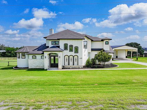 508 Wagon Train Rd, La Vernia, TX, 78121-4669 | Card Image