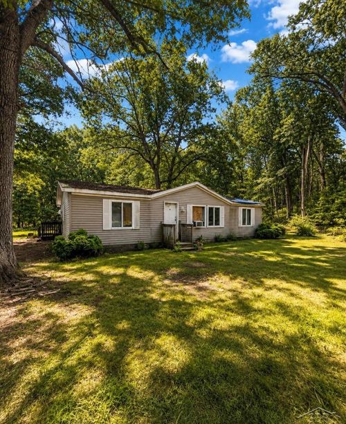 1021 52nd St, Pullman, MI, 49450-9718 | Card Image