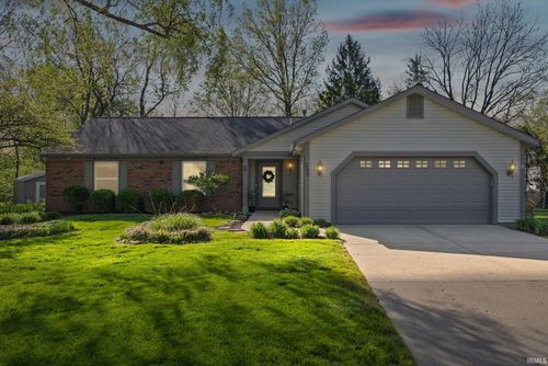 240 Bluejay Ct, West Lafayette, IN, 47906-5072 | Card Image