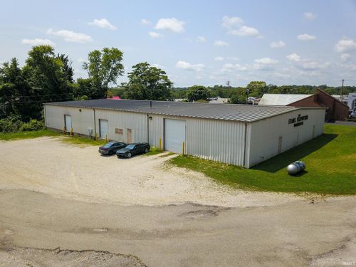 2379 S Walnut St, Bloomington, IN, 47401-6563 | Card Image
