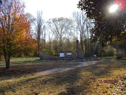 1366 County Road 47, Tuskegee, AL, 36083-6011 | Card Image