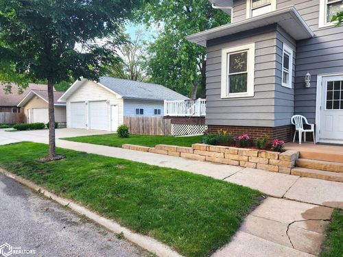 864 3rd Street Nw, Mason City, IA, 50401 | Card Image