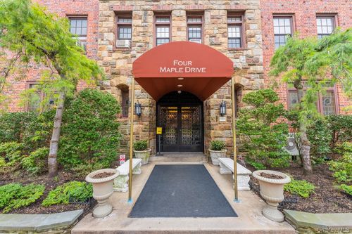 apt-6o-4 Maple Dr, Great Neck, NY, 11021-2014 | Card Image