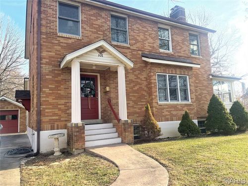 608 N 5th St, Elsberry, MO, 63343-1216 | Card Image