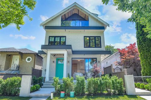 1-2682 Napier Street, Vancouver, BC, V5K2W6 | Card Image