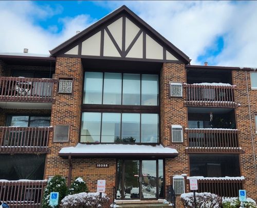 apt-210-10355 Menard Ave, Oak Lawn, IL, 60453-4435 | Card Image