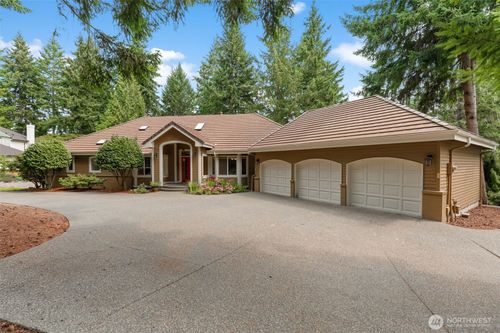 13117 Muir Dr Nw, Gig Harbor, WA, 98332-8897 | Card Image