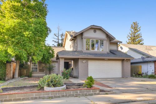 8536 Cord Way, Sacramento, CA, 95828-5851 | Card Image
